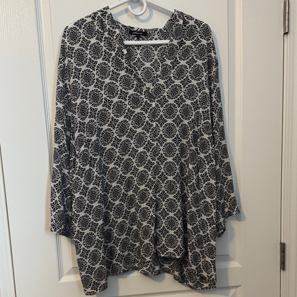 Elegant Black and White Boho Women's Blouse